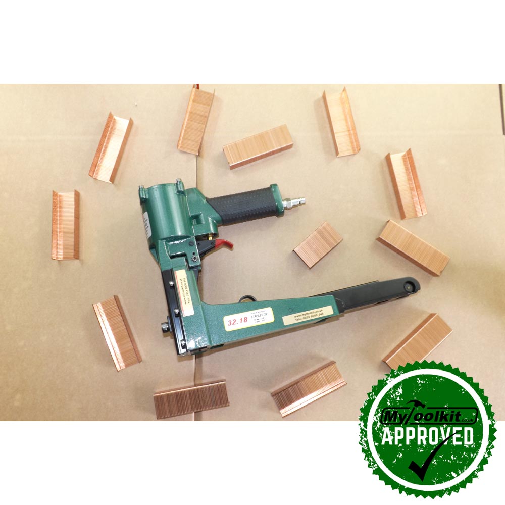 Omer 32 series air stapler in workshop with 32 series staples