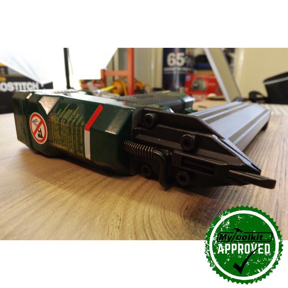 MG30 Omer 21G Mini Brad Nailer  sized 15-30mm lying on wood