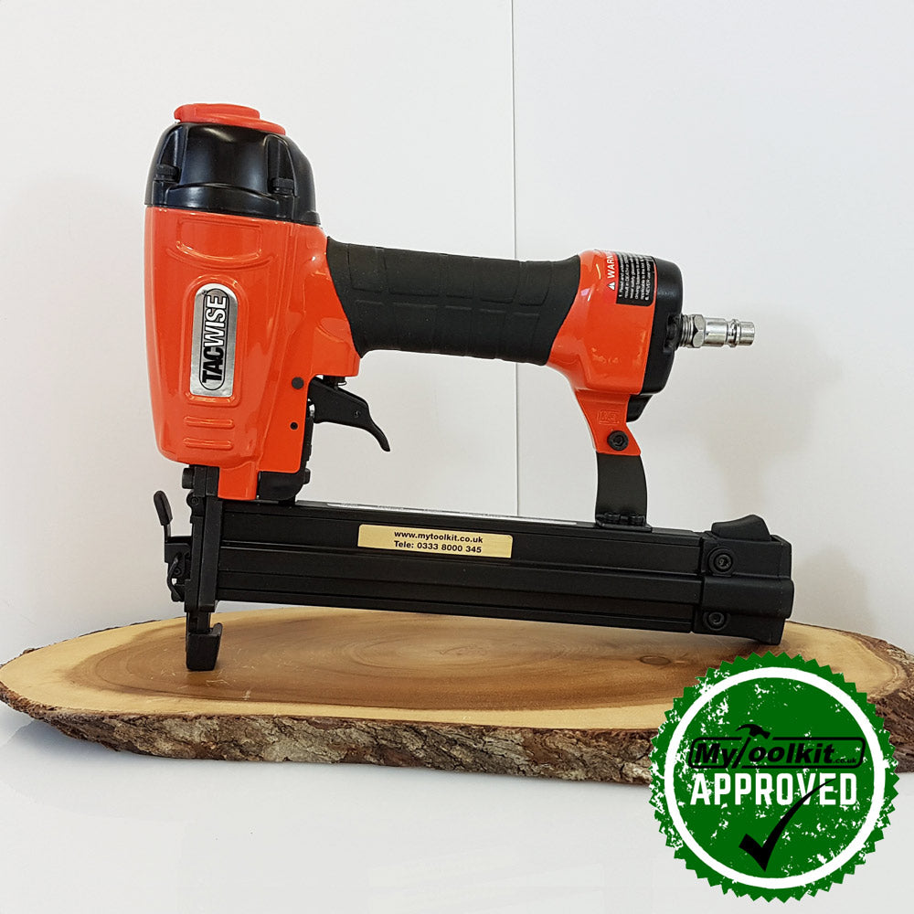 KIT: Tacwise 90 Series Stapler (12-32mm) with Senco 3.8 Litre Compressor