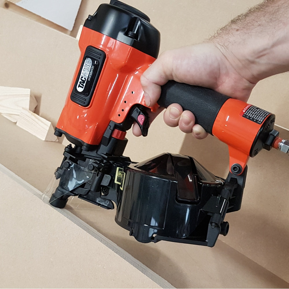 Tacwise FCN50LHH flat and conical coil nailer fixing stairs