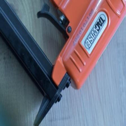 71 Series Air Stapler made by Tacwise used with a compressor 