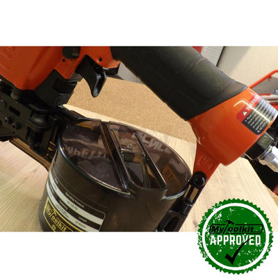 Tacwise 2.3-2.5 Flat Coil Nailer (32-65mm) HCN65P close up view of the pod
