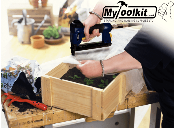 Rapid 140 Series Staple Gun PS111 on Planters